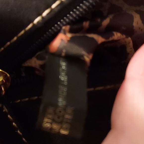 MAXX NY Handbag - Picture 8 of 9